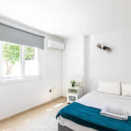 Appartement Bright 2-bed Flat, In Center